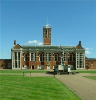 英國(guó)游學(xué)|470年傳奇！<哈利波特>靈感來(lái)源的英國(guó)貴族公學(xué)，國(guó)際營(yíng)開(kāi)放招募！